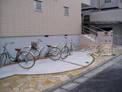 デザイン床 駐車場 自然石乱形貼り