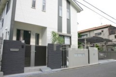 新築クローズ外構