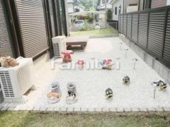 化粧砂利敷き