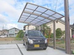 カーポート 人工木ウッドデッキ 洗濯干し屋根 木製調目隠しフェンス塀