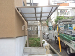 自転車バイク屋根 三協セルフィ 木製調ベランダ屋根 シャルレ2階