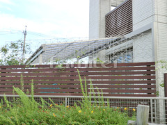 雨除け屋根 LIXILスピーネ1階