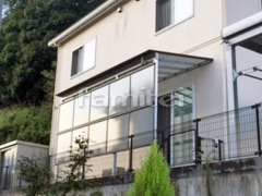 木製調テラス屋根 三協シャルレ1階 積雪50cm対応 目隠しパネル