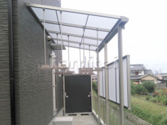 洗濯干し屋根 LIXILスピーネ1階 目隠しパネル カーポート YKKレイナポート横2台