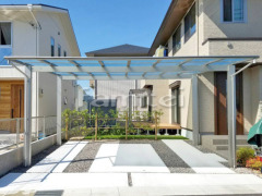 木製調カーポート 洗濯干し屋根 人工木ウッドデッキ