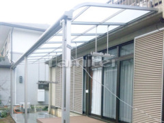 洗濯干し屋根 ウッドデッキ 土間コンクリート
