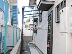 雨除け屋根 LIXILスピーネ1階 特殊加工 斜めカット