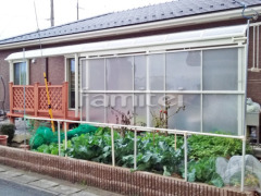 雨除け屋根 LIXILスピーネ1階 積雪50cm対応 目隠しパネル