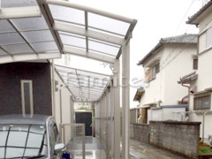 サイクルポート テラス屋根 門扉 タイルデッキ 立水栓