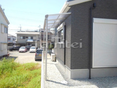 洗濯干し屋根 フラットテラス1階