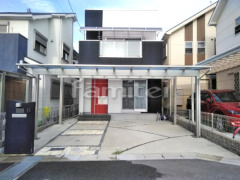 カーポート YKKエフルージュ横3台 雨除け屋根 ヴェクターテラス1階