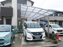 カーポート 雨除け屋根 タイルデッキ