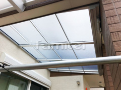雨除け屋根 LIXILスピーネ1階