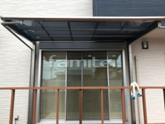 雨除け屋根 四国化成 独立式バリューテラス F型