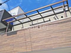 フル木製調ベランダ屋根 LIXILシュエット2階