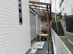 1階テラス屋根 連棟 LIXIL フル木製調 シュエット