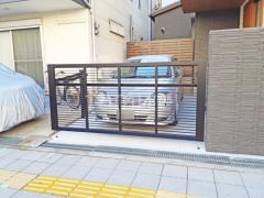 1台 跳ね上げ門扉ゲート 三協アルミ ラビーネ1型