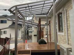 1階テラス屋根 (雨除け) YKKAP ソラリアR アール屋根 スタンダード 壁付