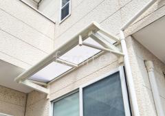 柱なし雨除け屋根 LIXILスピーネ1階