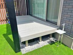 人工木デッキ LIXIL 人工木 木彫 樹ら楽ステージ