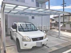 カーポート 人工芝 人工木材ウッドデッキ