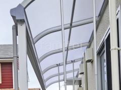 1階テラス屋根 (雨除け) YKKAP ソラリアR アール屋根 スタンダード 壁付