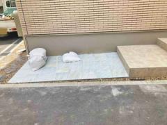 玄関アプローチ 床タイル貼り LIXIL ジョイアストーン
